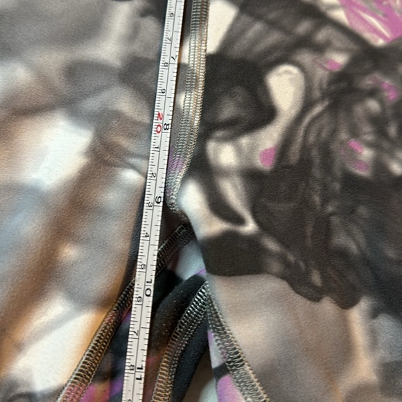 Lululemon Throwback Print Align High-Rise Pant 25" Size 2 - Picture 9 of 10